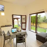 Blu Caletta - Waterfront With Garden * לה קאלטה