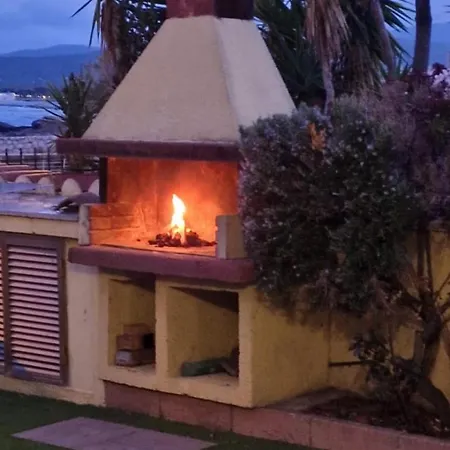 Blu Caletta - Waterfront With Garden La Caletta
